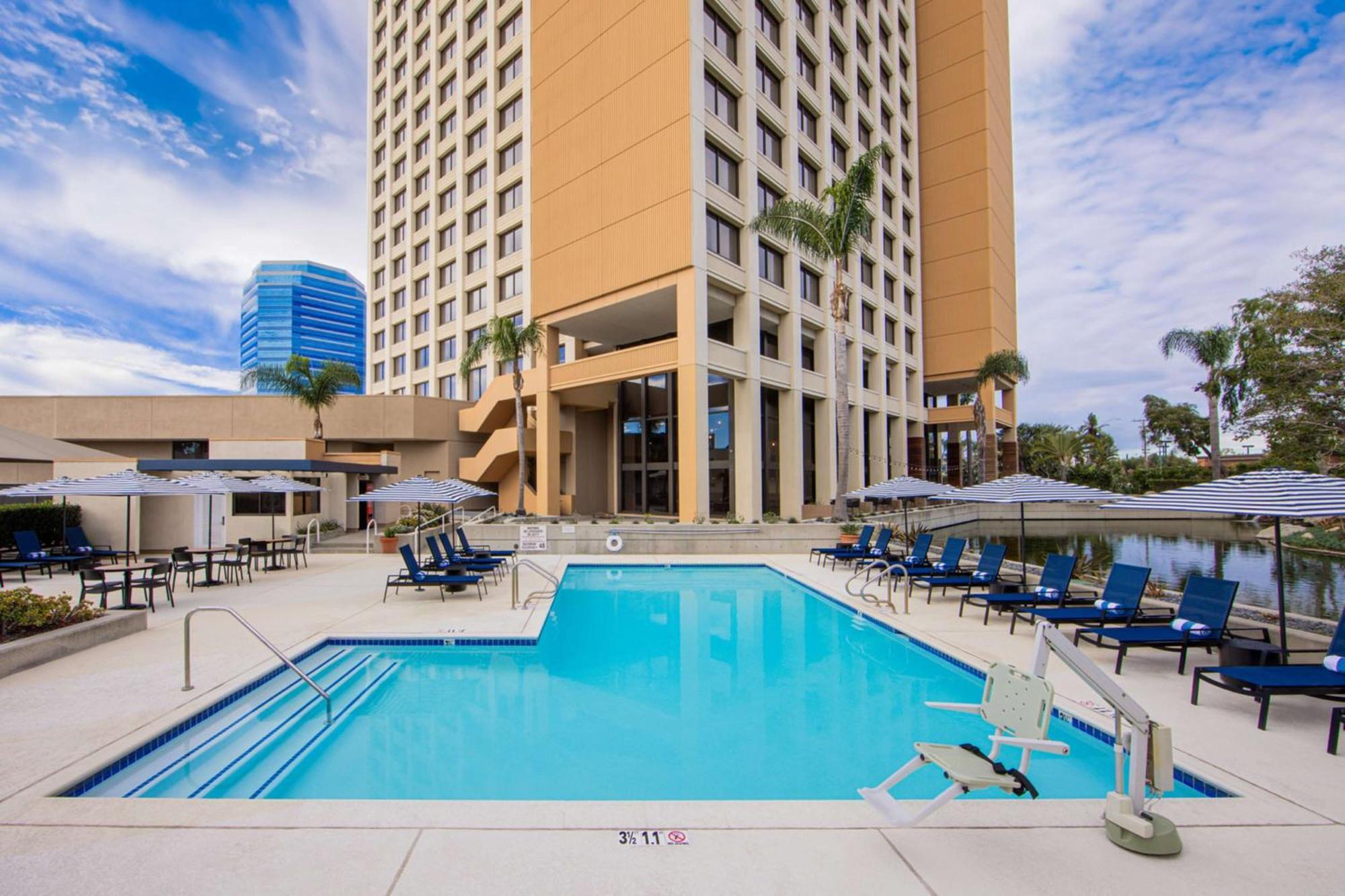 Hotel Fera Anaheim, A Doubletree By Hilton Orange Eksteriør bilde